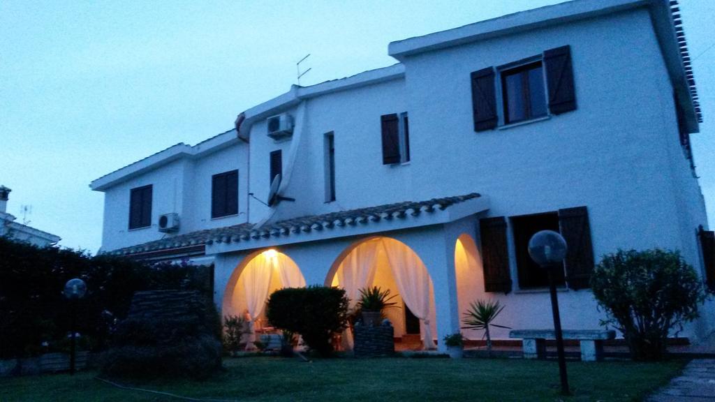 Helianthus Rooms Pula Exterior foto